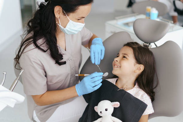 Best Emergency Tooth Extraction  in Wapakoneta, OH